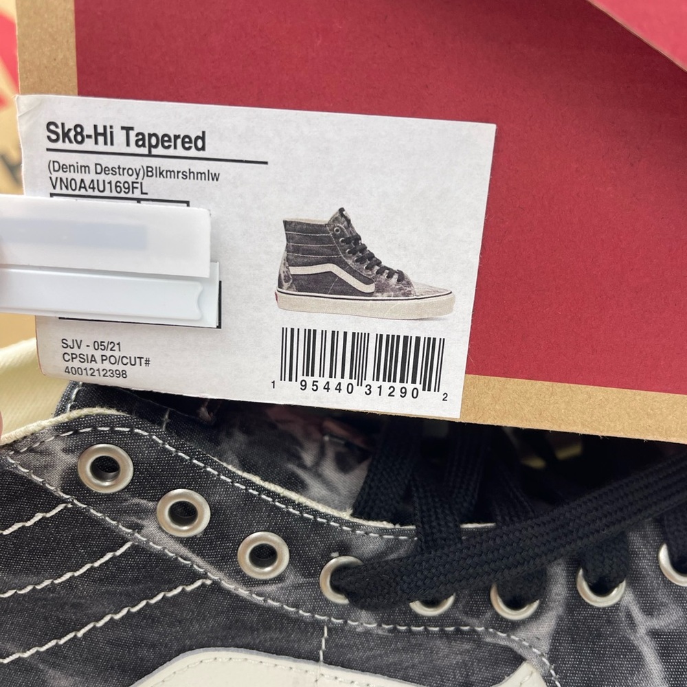 Vans Men’s Sk8-Hi Tapered (Denim Destroy)Black/ Marshmallow Sneakers
VN0A4U169FL - Picture 16 of 16